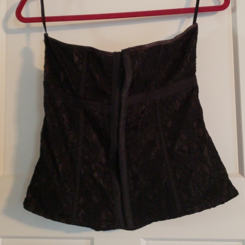 Corset - Picture 3 of 3